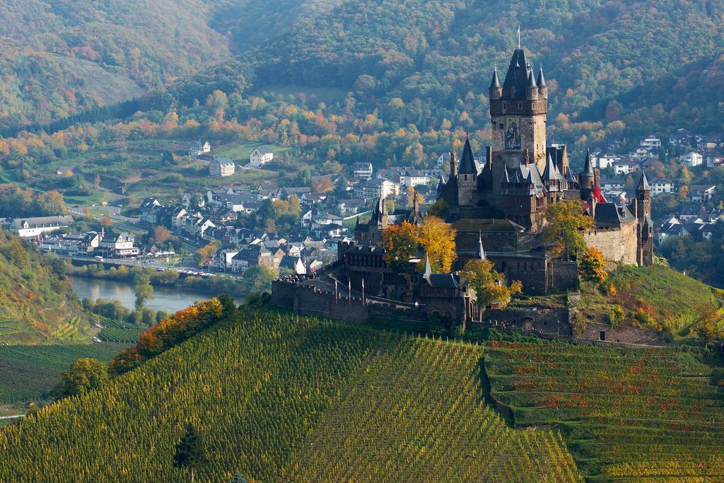 Moselland Hotel Im Enderttal Zum Onkel Willi Кохем Экстерьер фото