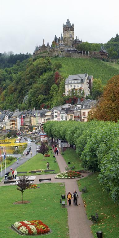 Moselland Hotel Im Enderttal Zum Onkel Willi Кохем Экстерьер фото